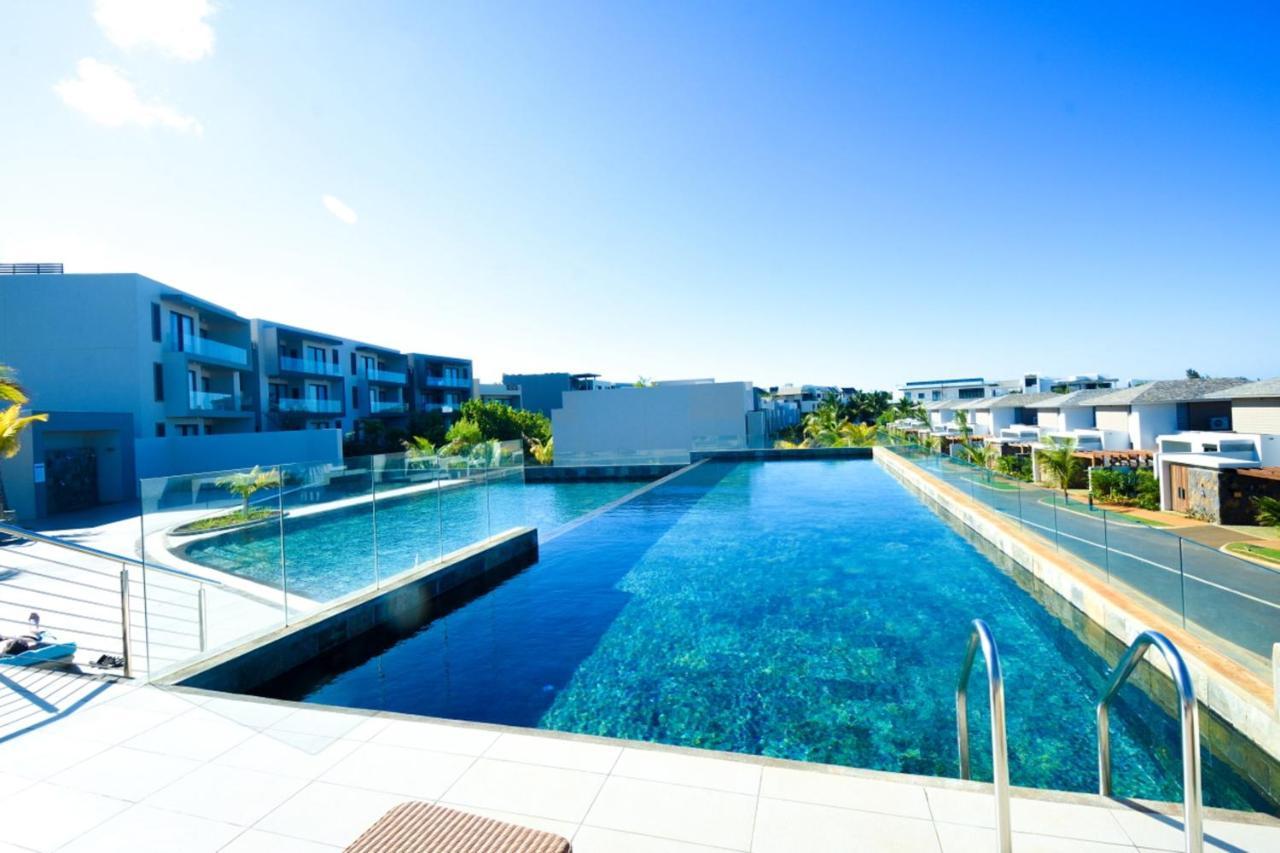 Apartment With 3 Bedrooms In Roches Noires, With Wonderful Sea View, Shared Pool, Terrace Riviere du Rempart Екстер'єр фото