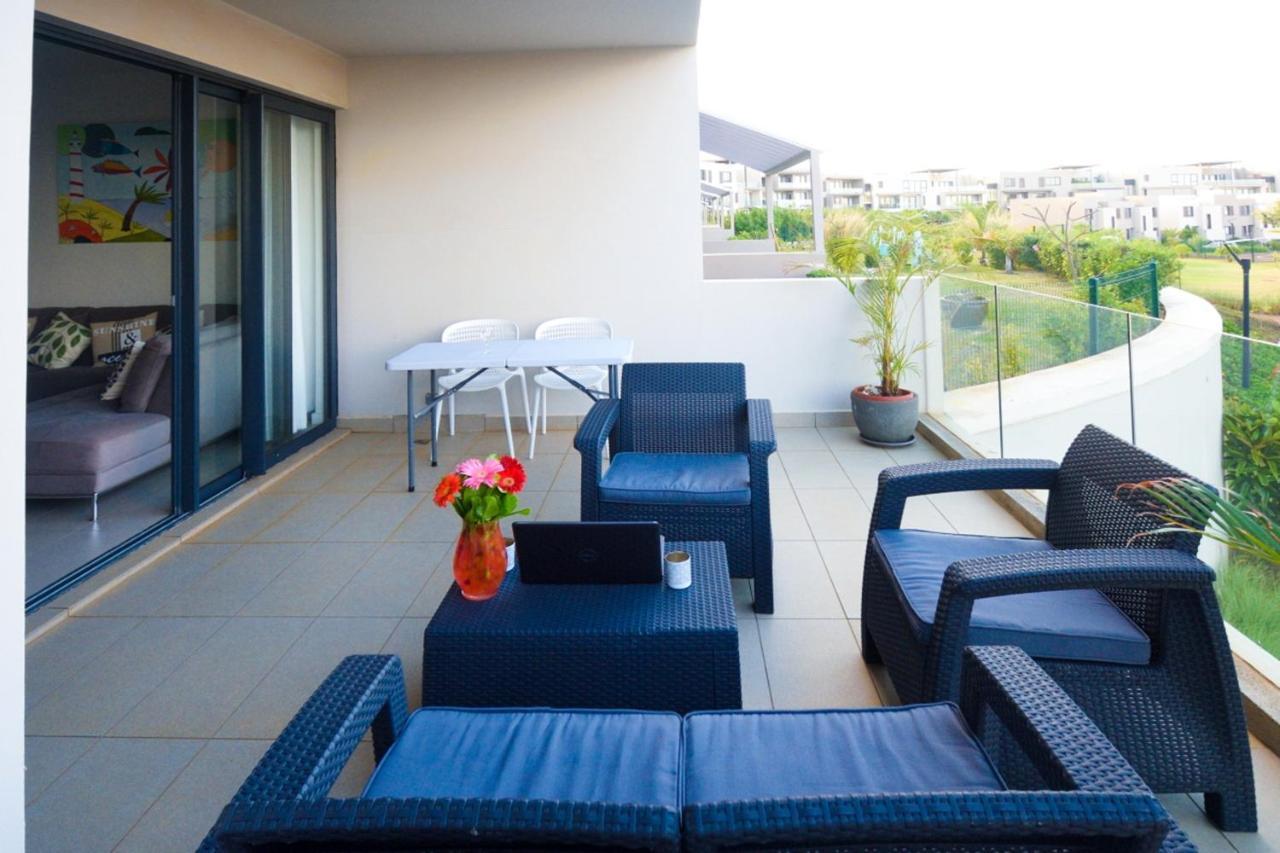 Apartment With 3 Bedrooms In Roches Noires, With Wonderful Sea View, Shared Pool, Terrace Riviere du Rempart Екстер'єр фото